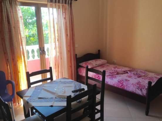 Apartmán Vila Jakupi Sarandë Pokoj fotografie